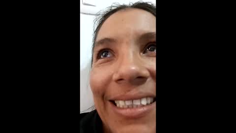  Laura  online show from 14, 4, 2026