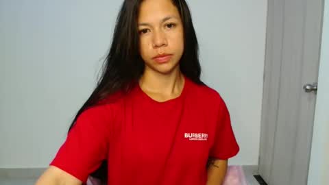 Snapshot of laura_macias chatting on 1, 2, 2026 lau online show from 1, 2, 2026