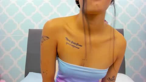 L A U R A online show from 13, 1, 2026