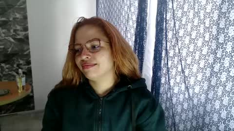 Snapshot of laura_marlyn chatting on 10, 1, 2025 LARA online show from 10, 1, 2025