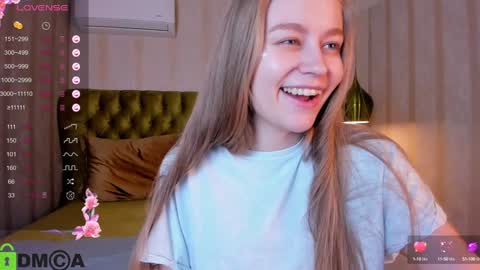 Laura online show from 1, 1, 2025