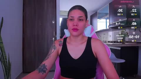 Laura Rose online show from 16, 1, 2025