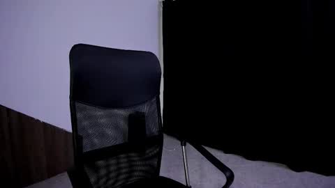 Laura Rose online show from 11, 9, 2025