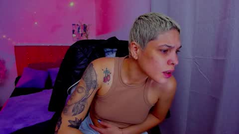 Laura Rose online show from 2, 10, 2025