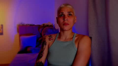 Laura Rose online show from 5, 3, 2026