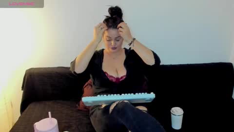 Laura online show from 19, 2, 2026