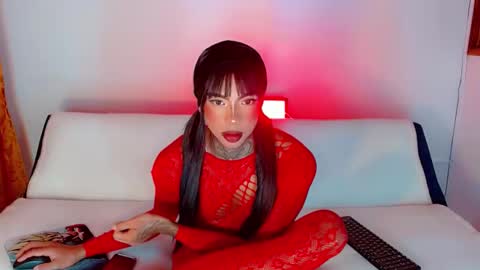 Snapshot of laura_sweet7 chatting on 21, 2, 2025 Laura online show from 21, 2, 2025