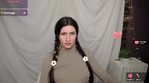 Snapshot of lauradre_ chatting on 3, 12, 2024 Laura online show from 3, 12, 2024