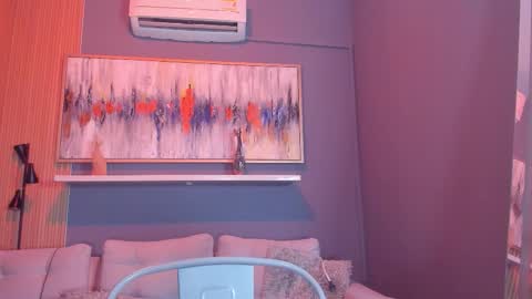 Snapshot of laurah_hill chatting on 27, 9, 2025 Lau online show from 27, 9, 2025