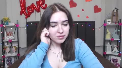 Snapshot of laurahlot chatting on 12, 2, 2025 LauraHlot online show from 12, 2, 2025