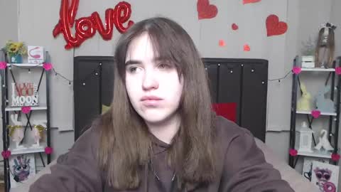 Snapshot of laurahlot chatting on 24, 2, 2025 LauraHlot online show from 24, 2, 2025