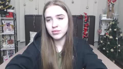 Snapshot of laurahlot chatting on 8, 1, 2026 LauraHlot online show from 8, 1, 2026