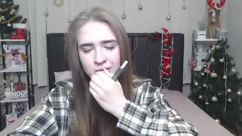 Snapshot of laurahlot chatting on 10, 1, 2026 LauraHlot online show from 10, 1, 2026