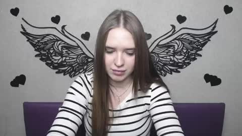 LauraHlot online show from 18, 4, 2026
