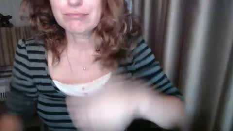 Lauraoven1 online show from 27, 11, 2025