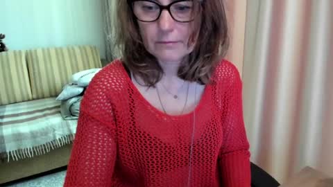 Lauraoven1 online show from 2, 6, 2026