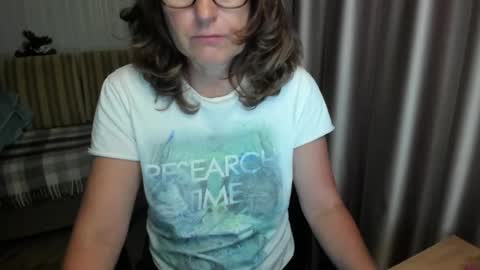 Lauraoven1 online show from 15, 7, 2026