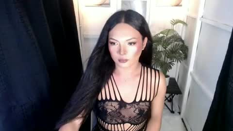 Snapshot of laurasaintxxx chatting on 1, 7, 2026 laurasaintxxx online show from 1, 7, 2026
