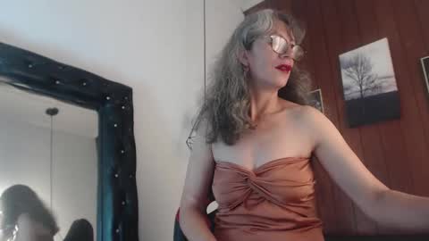 Laura Sofia online show from 24, 2, 2026