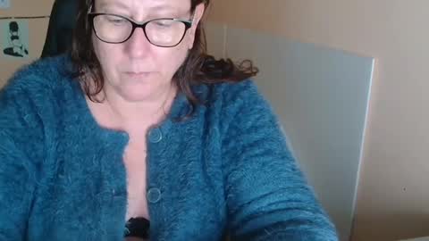 laureanne online show from 2, 12, 2024