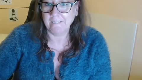 laureanne online show from 5, 12, 2024