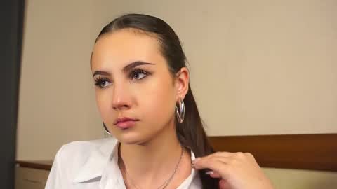 Monica online show from 20, 11, 2025