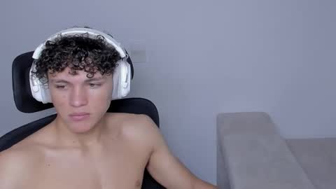 Laureent online show from 17, 9, 2025