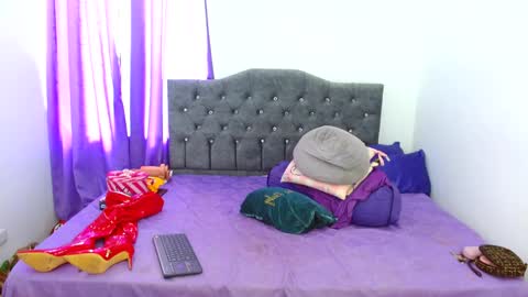 Lauren online show from 19, 11, 2025