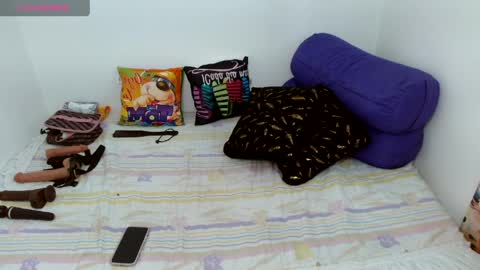 Lauren online show from 6, 4, 2026