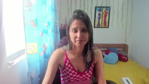 Lauren Independent model online show from 11, 10, 2025