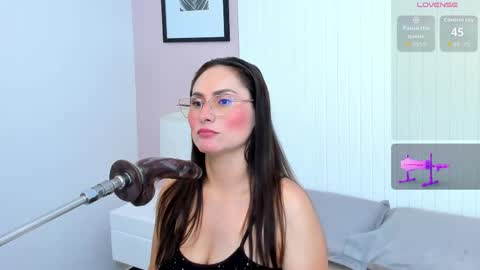 Snapshot of lauren_stone_ chatting on 22, 5, 2026 lauren_stone_ online show from 22, 5, 2026
