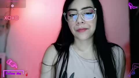 Snapshot of lauren_sweet7 chatting on 12, 10, 2025 Lauren online show from 12, 10, 2025
