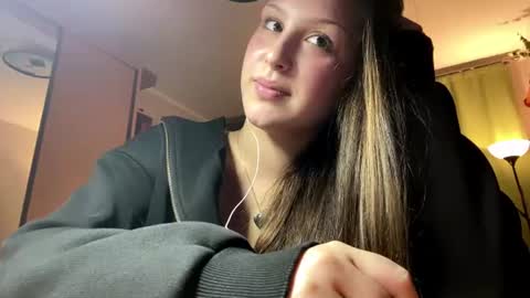 Snapshot of laurenawalt chatting on 11, 7, 2026 laurenawalt online show from 11, 7, 2026