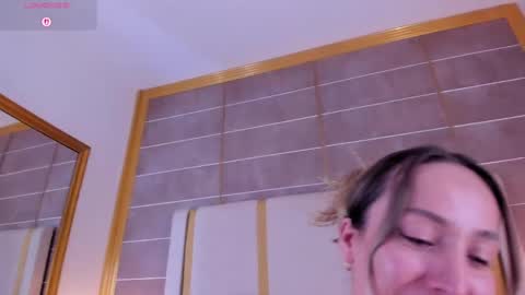 Snapshot of laurencarter1 chatting on 15, 5, 2026 online show from 15, 5, 2026