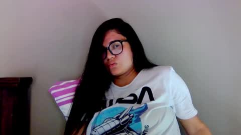 onlyfan laureng7 - 7 laureng2 online show from 17, 9, 2025