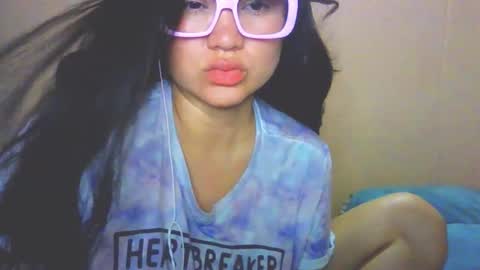 onlyfan laureng7 - 7 laureng2 online show from 10, 1, 2026