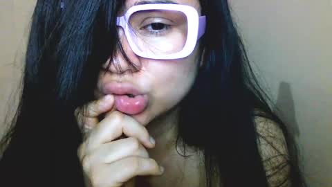 onlyfan laureng7 - 7 laureng2 online show from 13, 4, 2026