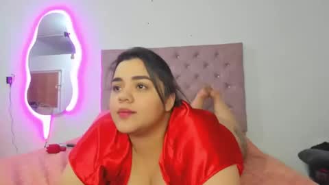 Snapshot of laurenlaine99 chatting on 4, 3, 2025 laurenlaine online show from 4, 3, 2025