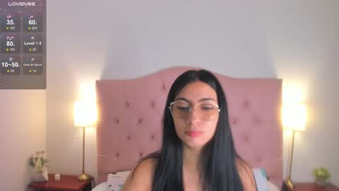 laurenn_smitth online show from 17, 2, 2025