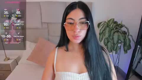 laurenn_smitth online show from 19, 9, 2025