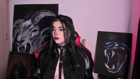 Snapshot of laurenrousexx chatting on 19, 9, 2025 LAUREN INDEPENDENT MODEL HELP ME REACH 100 LIKES PLS online show from 19, 9, 2025