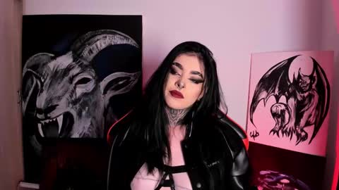Snapshot of laurenrousexx chatting on 30, 9, 2025 LAUREN INDEPENDENT MODEL HELP ME REACH 100 LIKES PLS online show from 30, 9, 2025