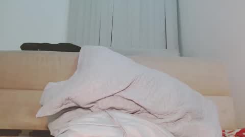 Snapshot of laurensmith122 chatting on 15, 3, 2026 LAUREN SMITH online show from 15, 3, 2026