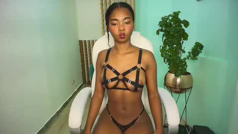 Lauren  online show from 21, 2, 2025