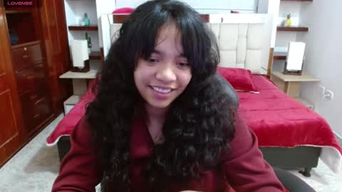 laurent online show from 10, 2, 2025