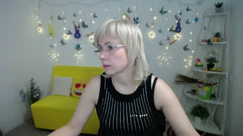 Lauren online show from 8, 4, 2026