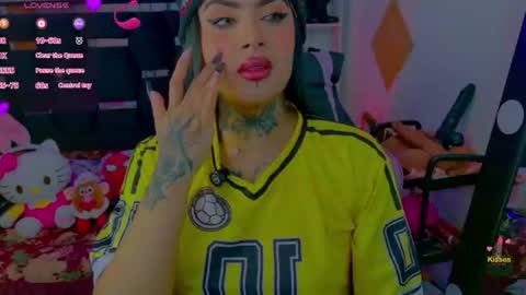 Snapshot of lauri_ink chatting on 28, 6, 2026 lauri online show from 28, 6, 2026