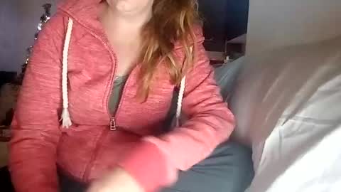 Snapshot of lauriehotxxx chatting on 2, 1, 2025 lauriehotxxx online show from 2, 1, 2025