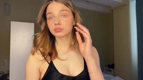 Bella online show from 1, 3, 2026