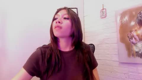 Snapshot of laurynandnarem chatting on 12, 3, 2026 Laury and Narem online show from 12, 3, 2026